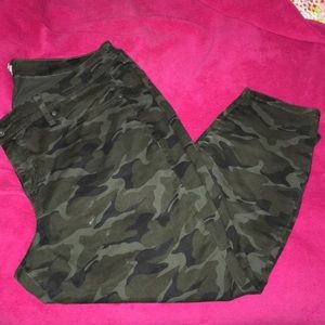 Camo pants